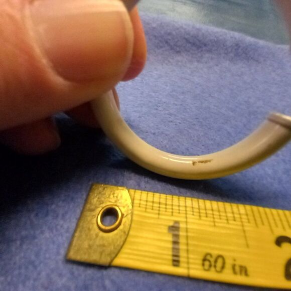 Vintage Napier White Clip Circle Earrings - Picture 7 of 7